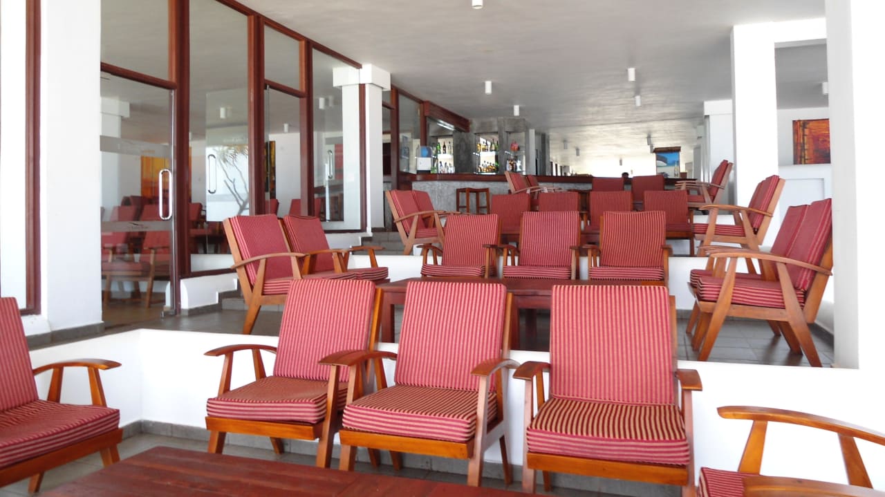 Abends ganz hübsch The Long Beach Resort