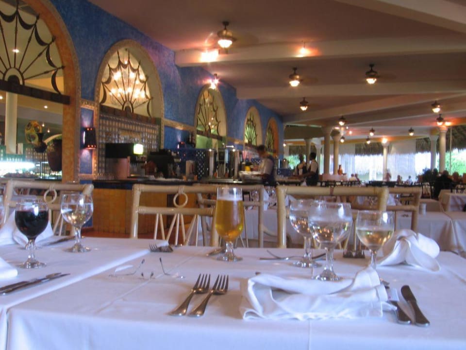Restaurant - section repas Iberostar Waves Costa Dorada