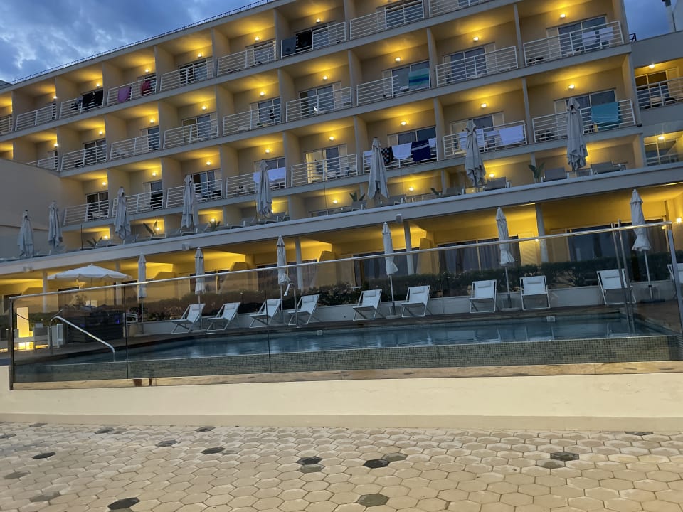 Außenansicht BG Hotel Nautico Ebeso