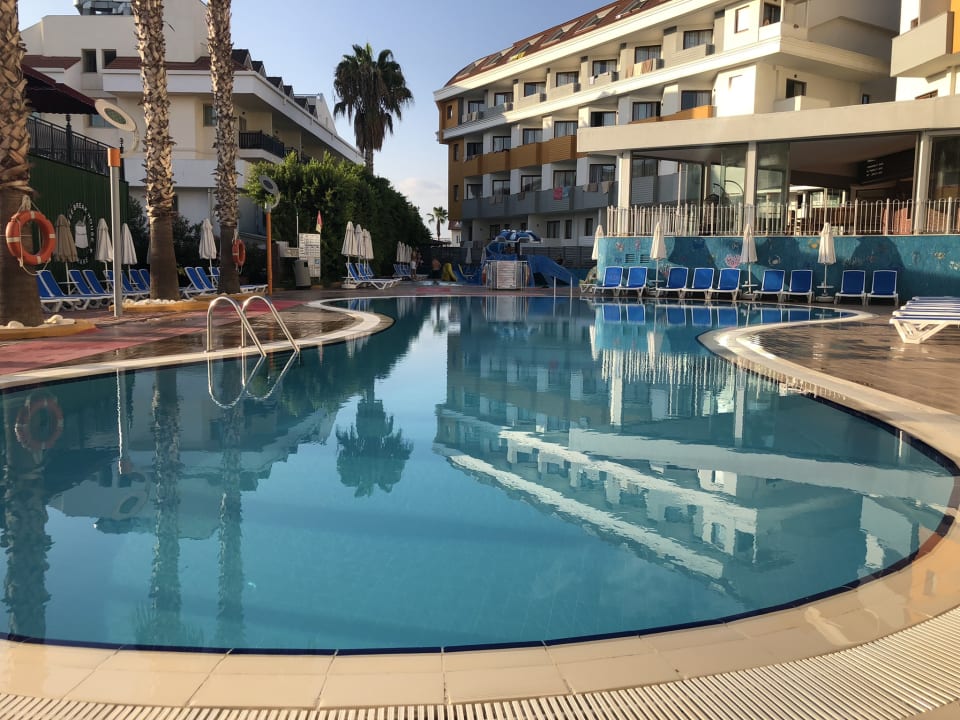 Pool Hane Family Resort