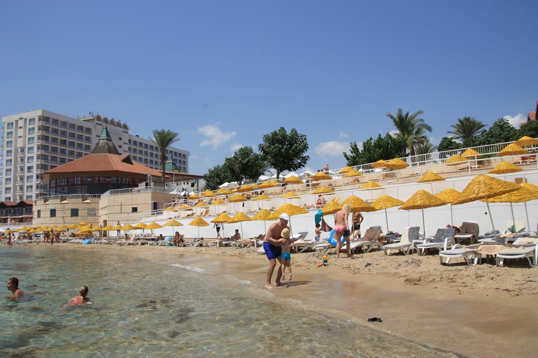 Strand Salamis Bay Conti Resort Hotel & Casino