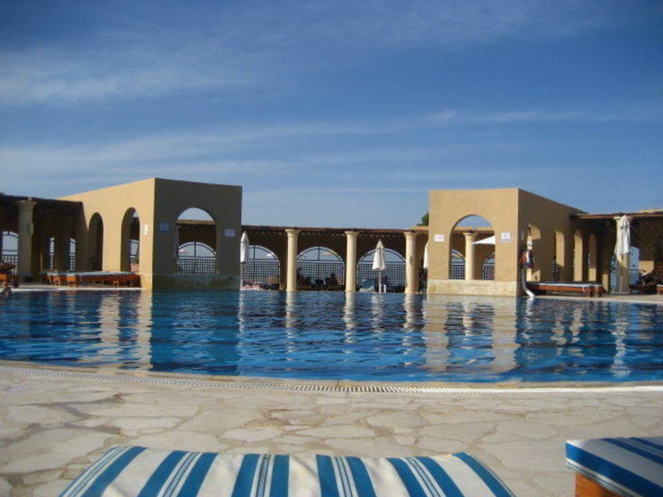 Pool am Abend Hotel Three Corners Ocean View prestige - Adults only