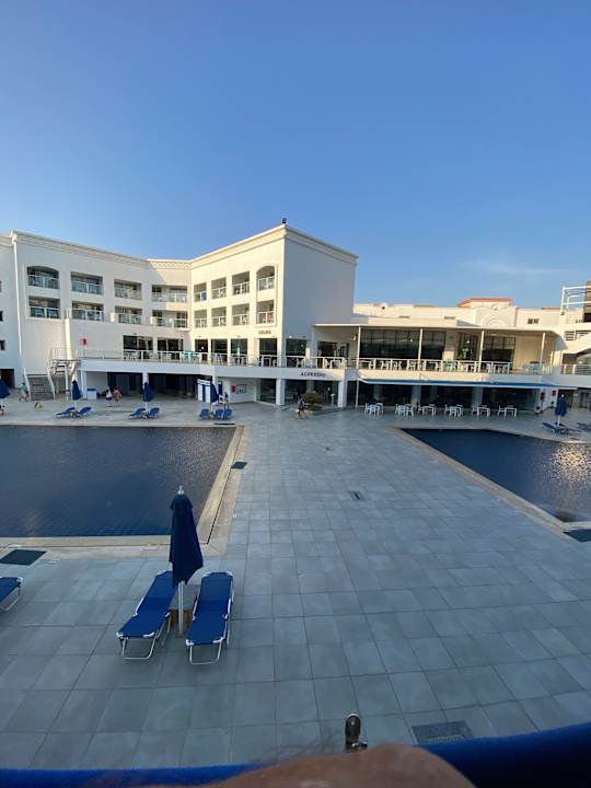 Pool Pickalbatros Blu Spa Resort