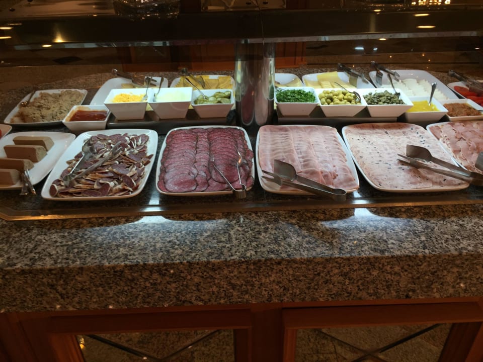 Wurst und Käse Hotel Riu Palace Maspalomas Adults Only