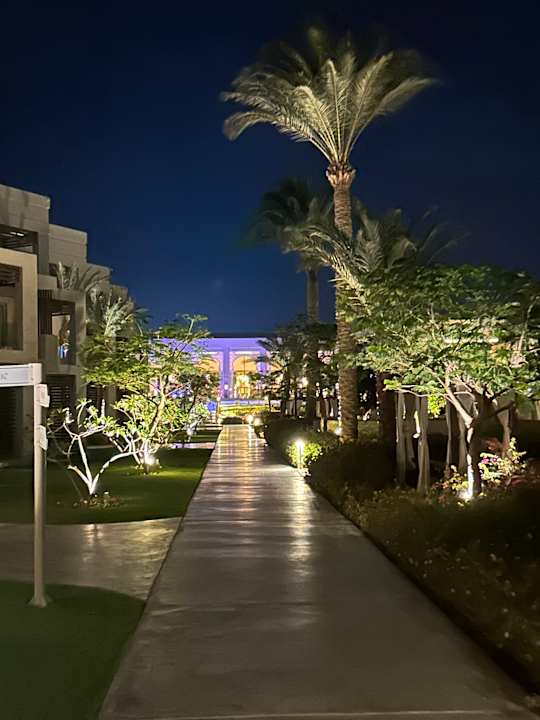 Außenansicht Steigenberger Resort Ras Soma