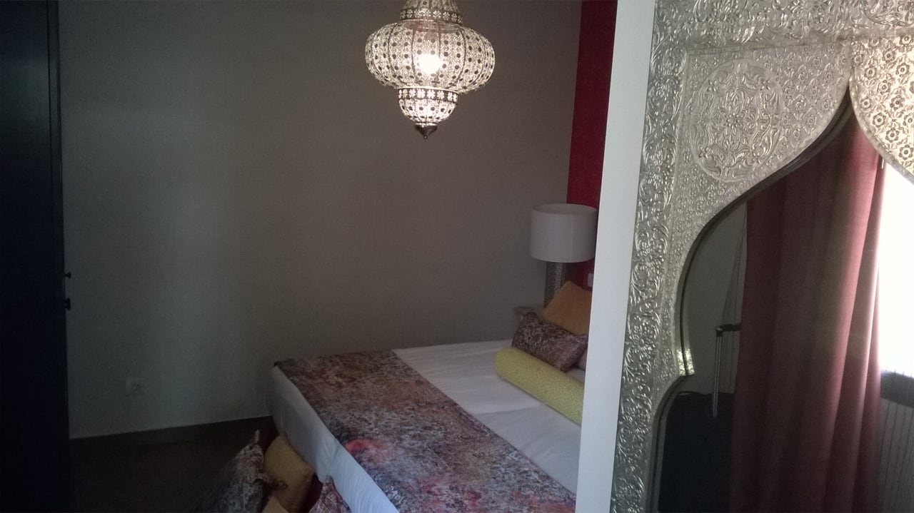 Zimmer Alhambra Boutique Apartments by PMC Resorts