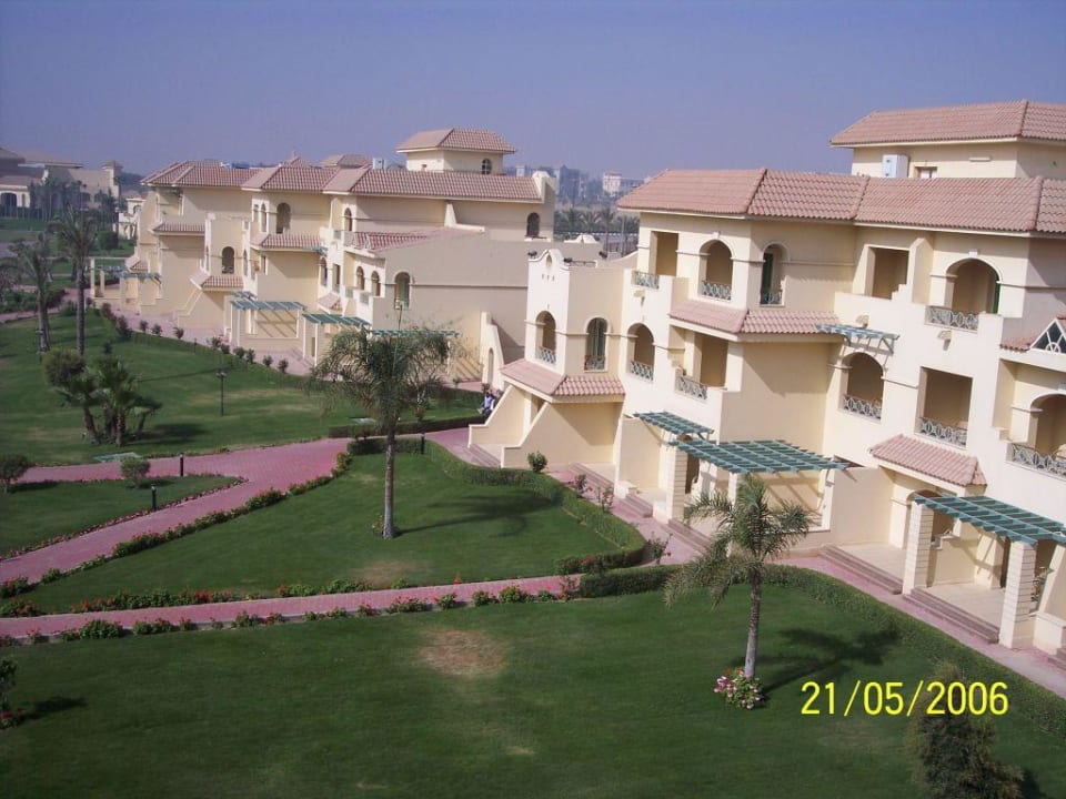 Aussenansicht Mövenpick Hotel Cairo Media City