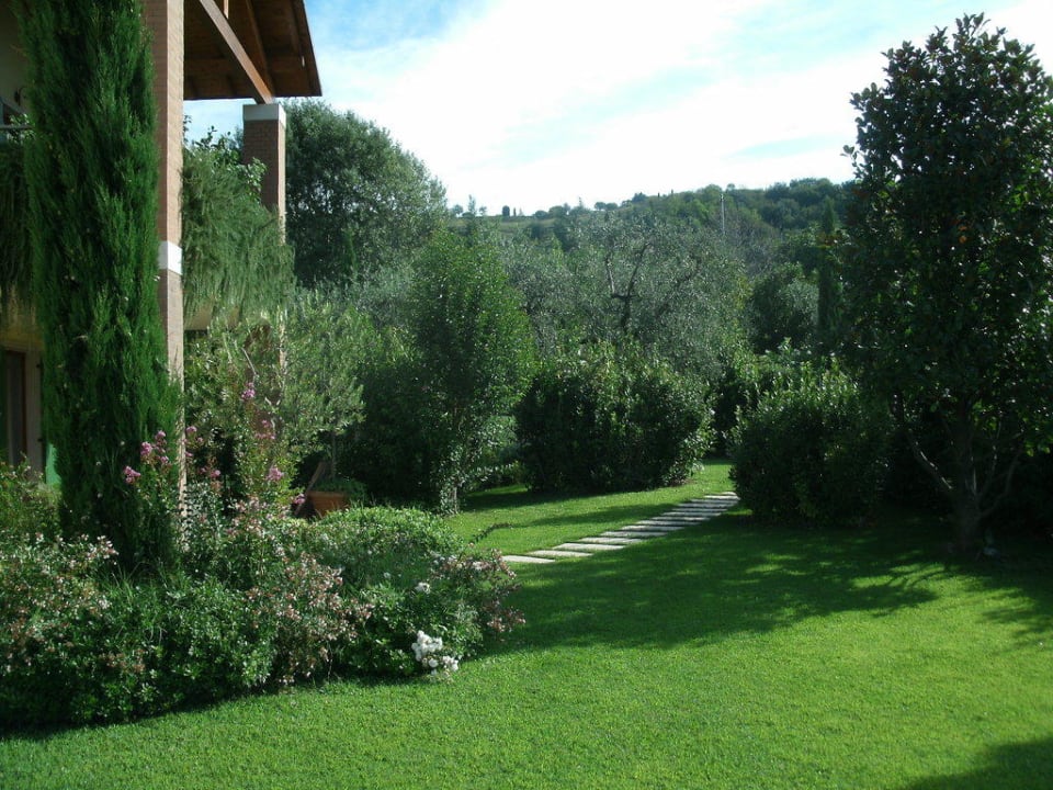 Teil des Gartens Agriturismo B&B Soleluna