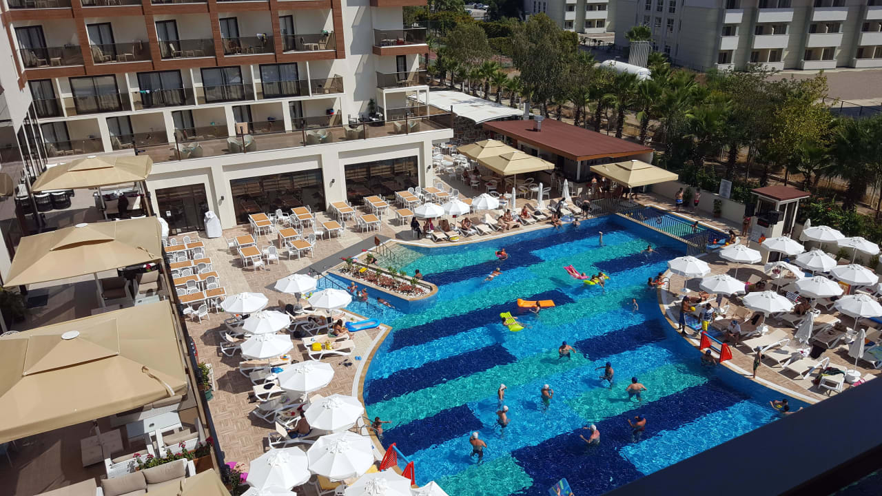 Blick aus dem Zimmer Glamour Resort & Spa