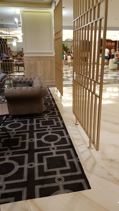 Lobby Hotel Royal Garden Beach