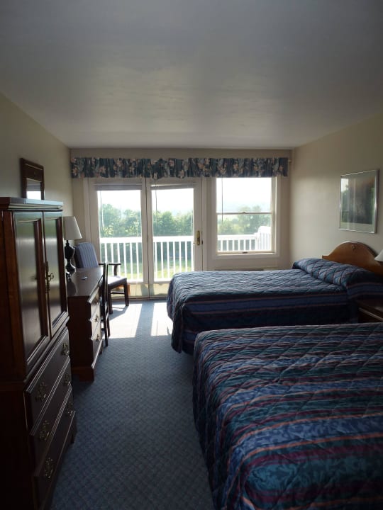 Zi. 211 mit großen Balkon Hotel North Conway Mountain Inn