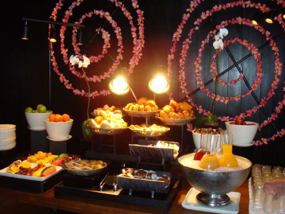 Frühstücksbuffet Bulgari Hotels & Resorts Bali