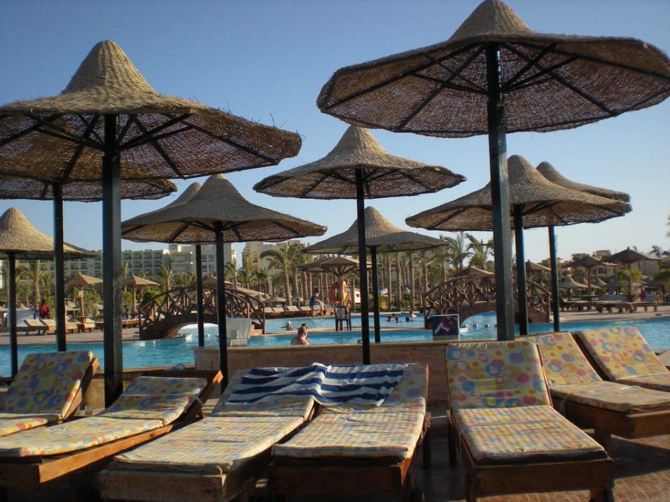 Pool am Strand Riviera Aqua Park Resort