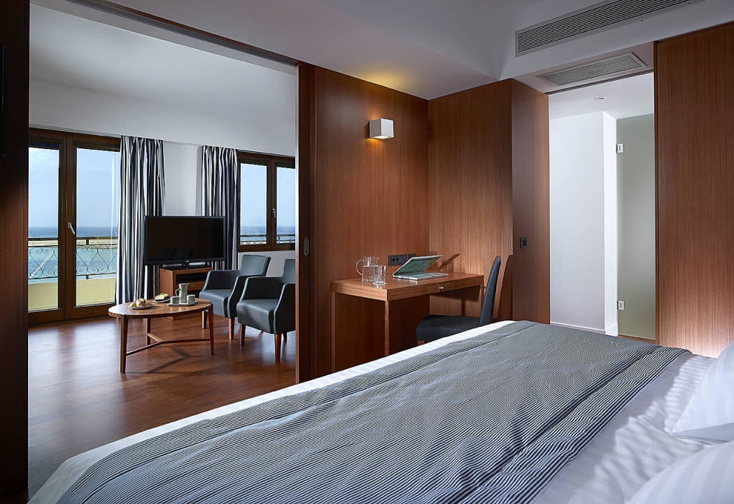 Suite Hotel Porto Veneziano