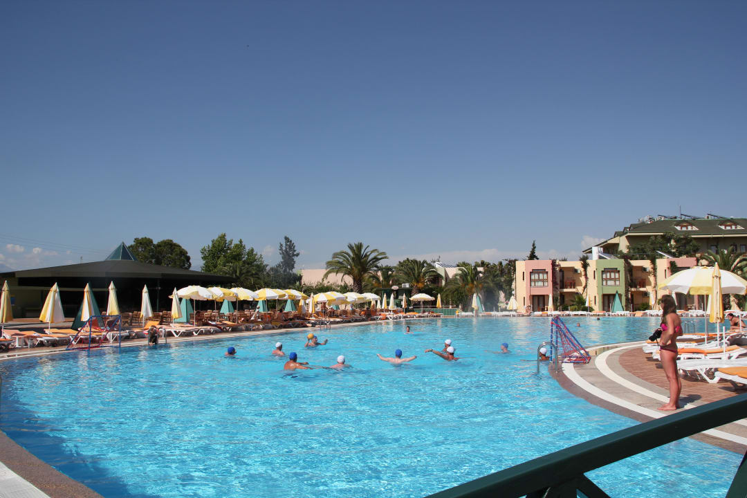 Hauptpool VONRESORT Golden Beach