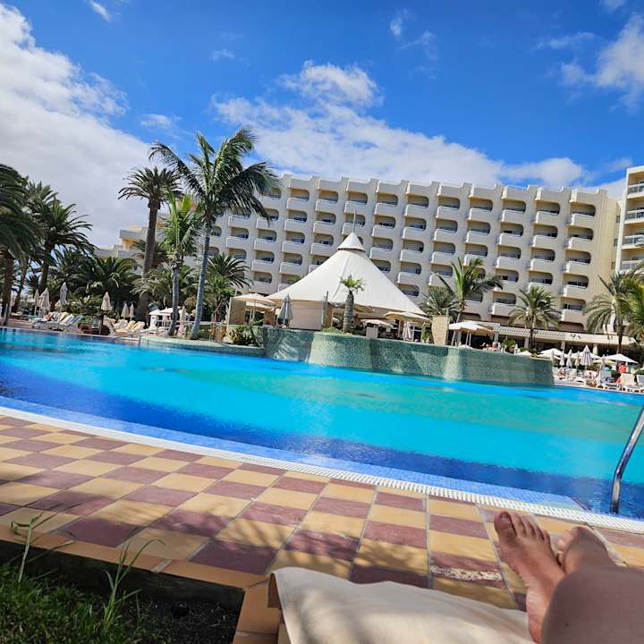 Pool Hotel Riu Palace Tres Islas