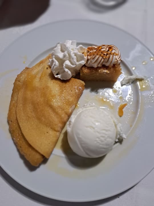 Gastro Akti Palace Resort & Spa