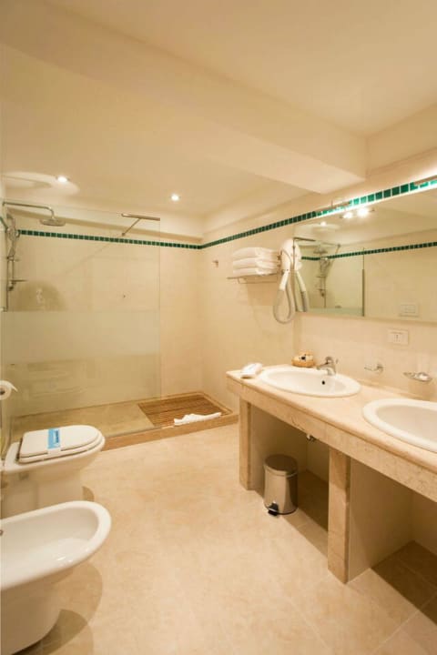 Bagno suite vista mare Hotel Dei Pini