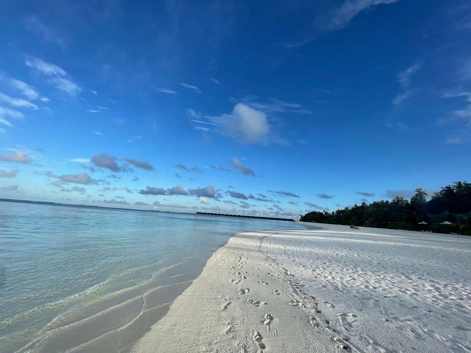 Strand Meeru Maldives Resort Island
