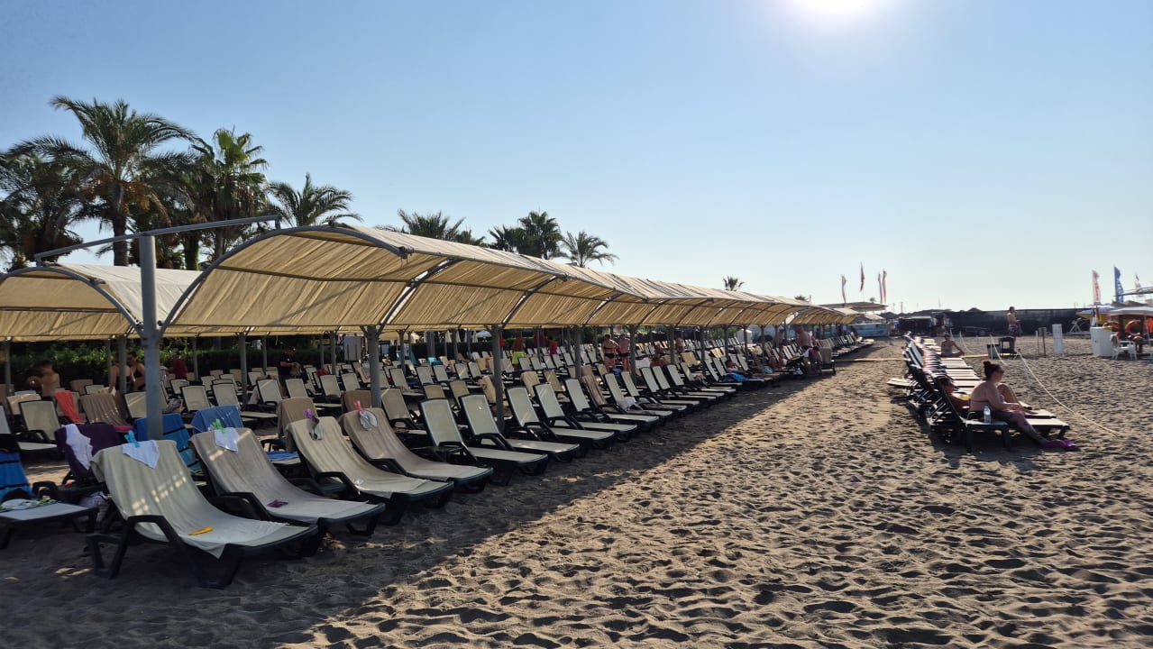 Strand Aydinbey Famous Resort