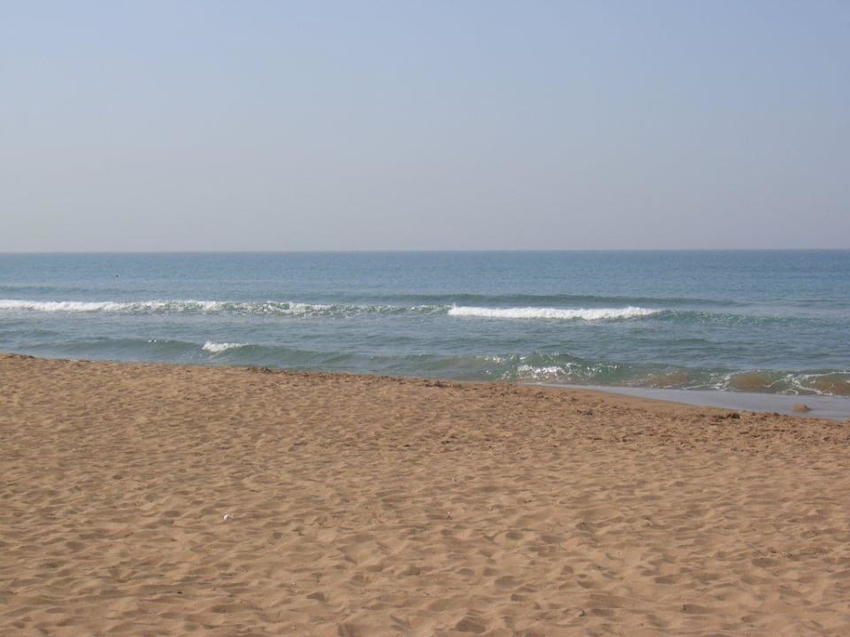 Hoteleigener Strand/Mees Club Grand Aqua