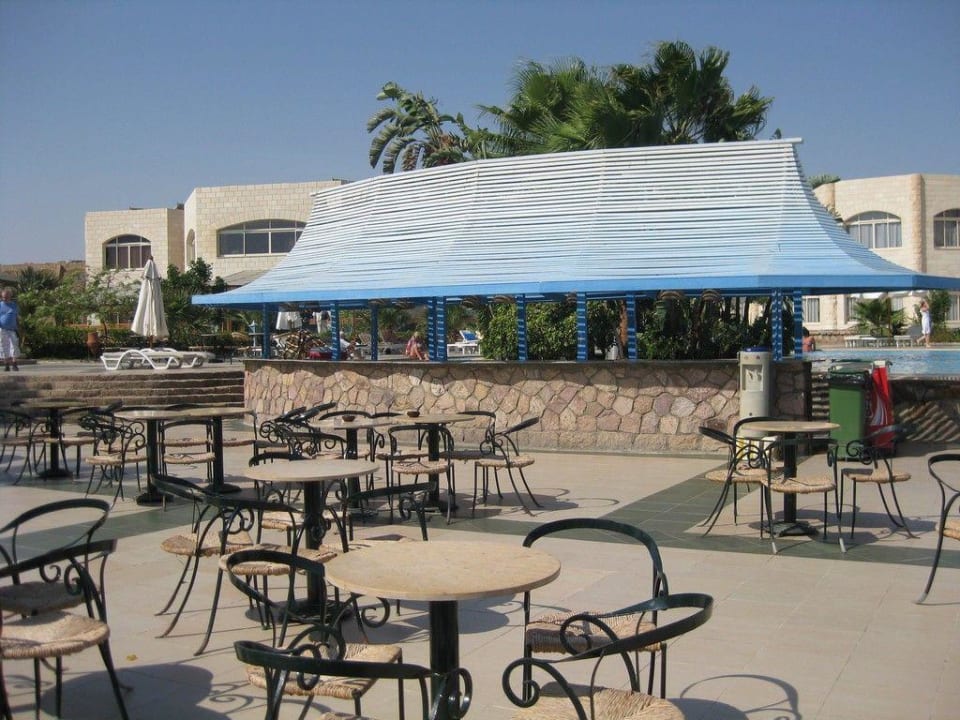 Bar Brayka Bay Resort