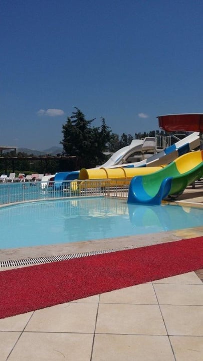 Pool mit Rutschen  Atlantique Holiday Club