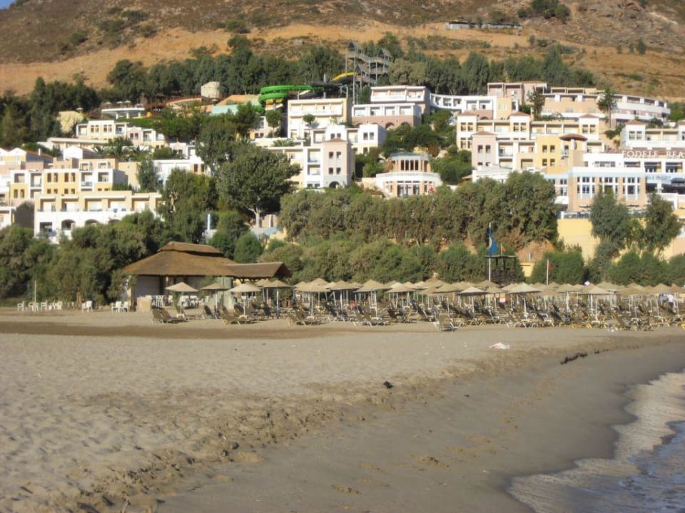 Strandansicht des Hotels Fodele Beach & Water Park Holiday Resort