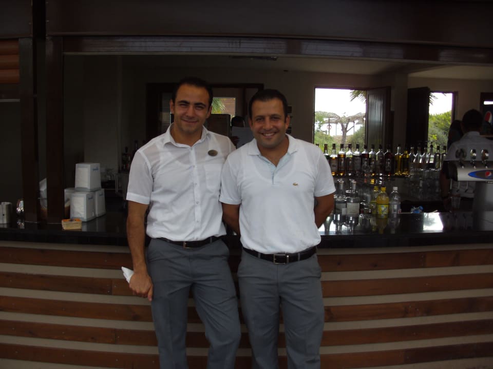 2 van de toffe chefs Erol en Omer Sherwood Dreams Resort