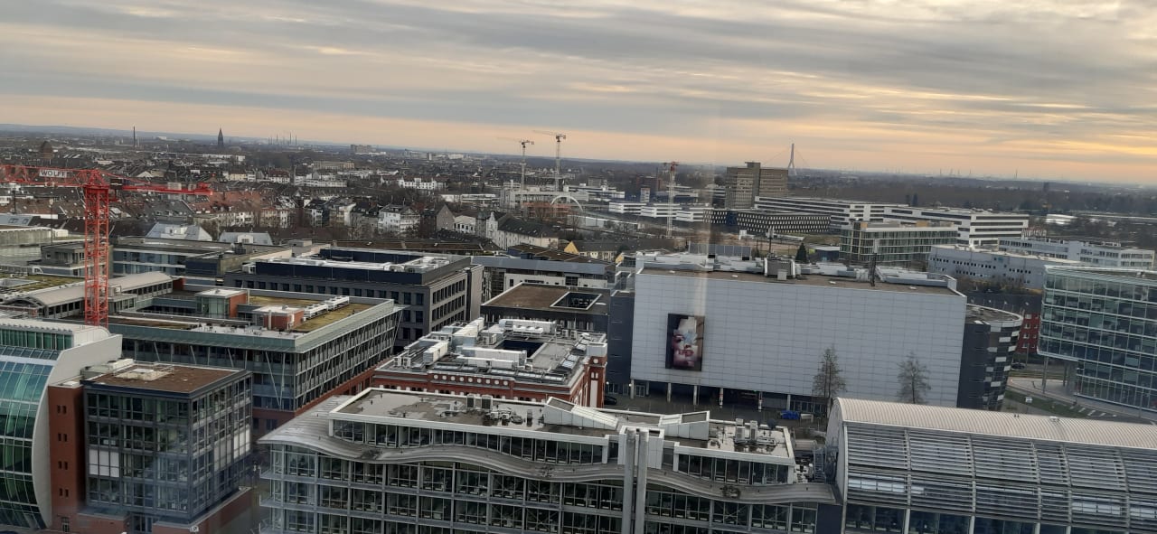 Ausblick INNSiDE by Meliá Düsseldorf Hafen