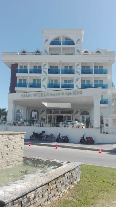 Traum Hotel  Palm World Side Resort & Spa
