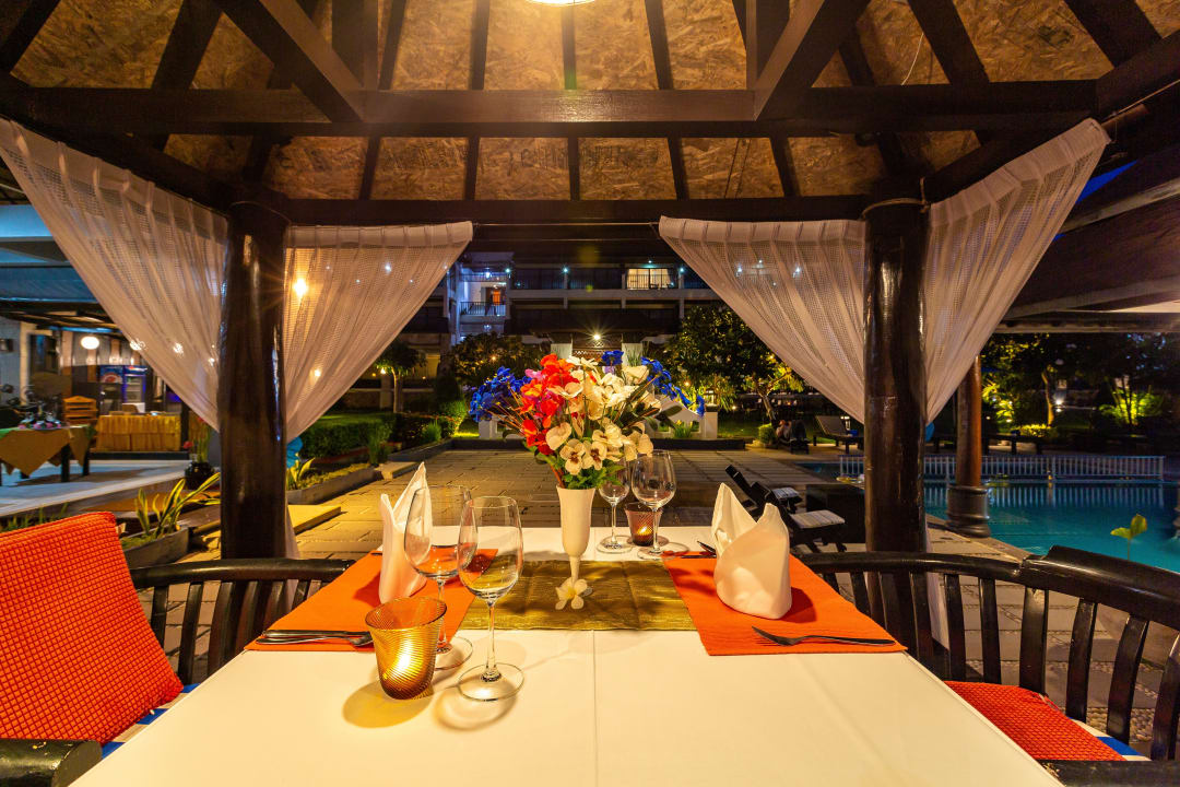 Gastro Samaya Bura Resort