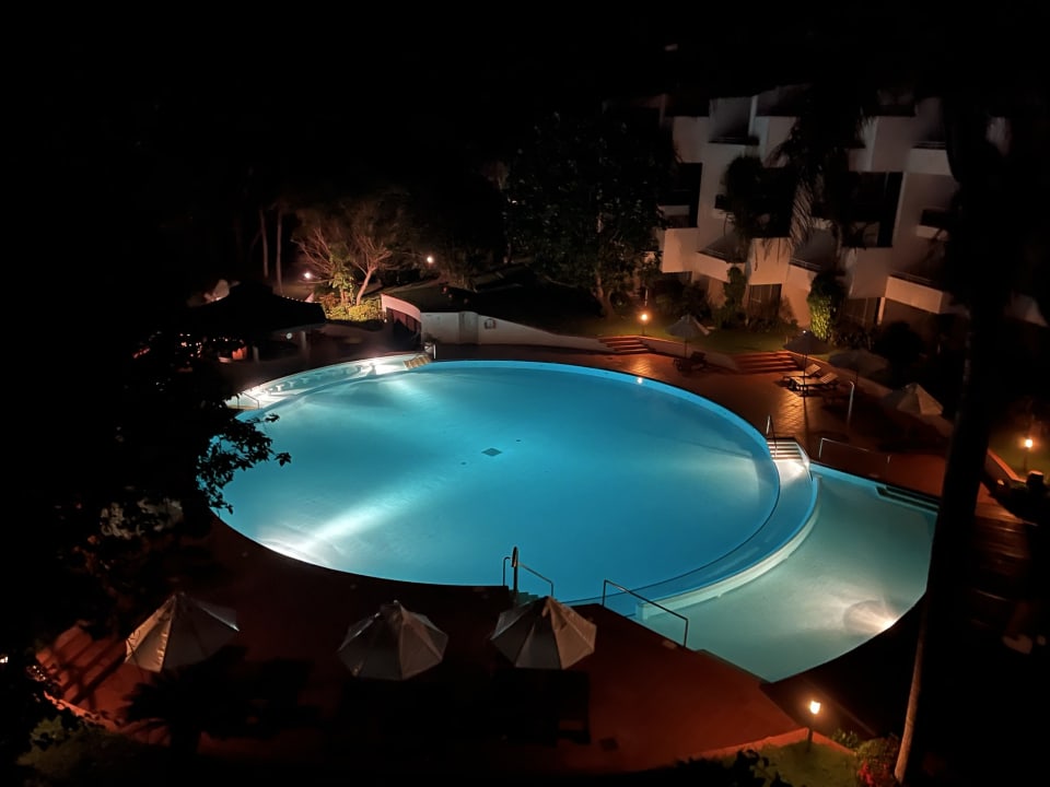 Pool Hotel Lanka Princess Ayurveda