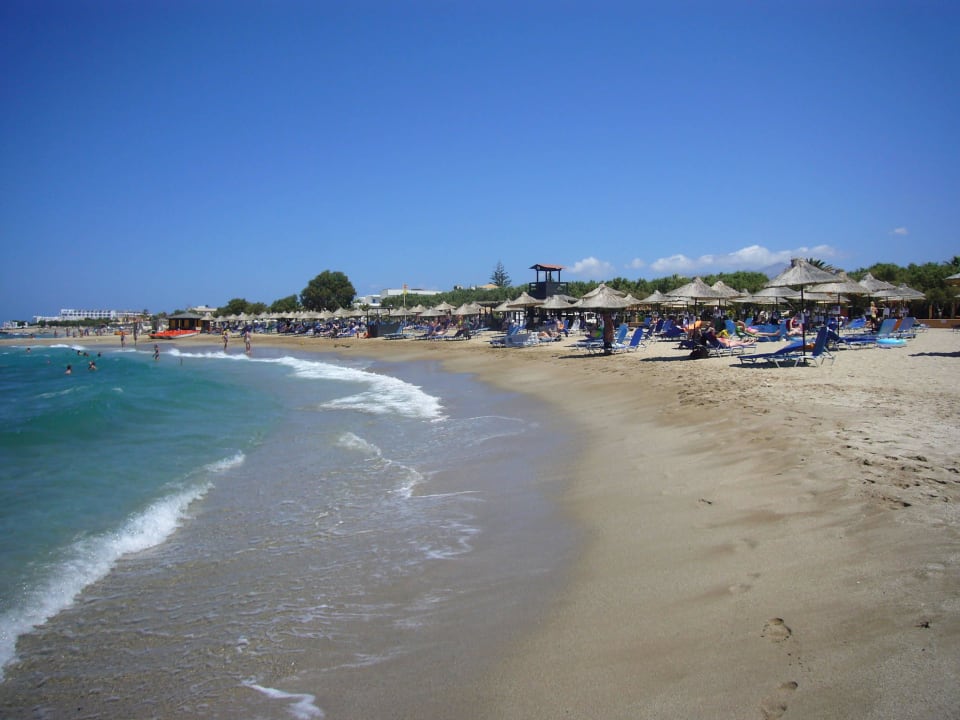 Der schöne Strand Anissa Beach & Village