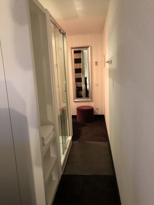 Zimmer Goodman's Living Apartments