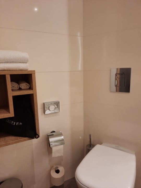 Zimmer Hampton By Hilton Frankfurt Airport