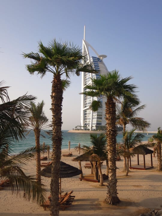 Ausblick von der Poolanlage Jumeirah Mina Al Salam