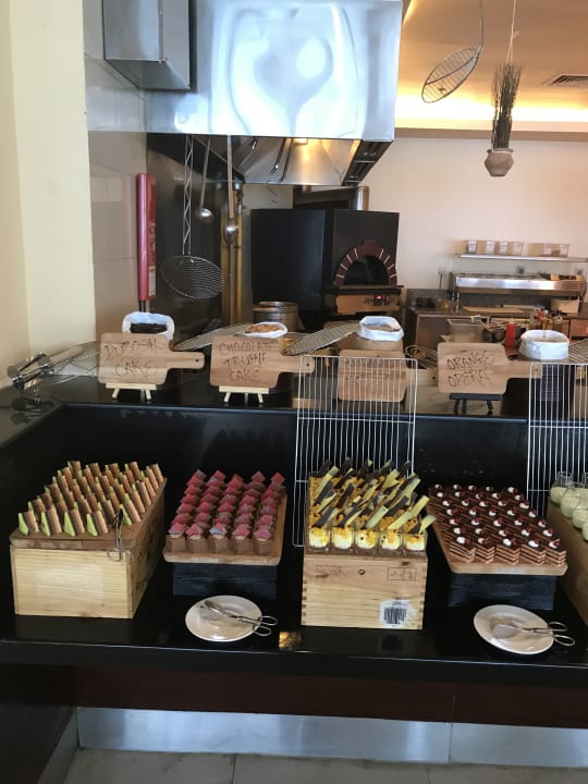 Restaurant Radisson Blu Resort Fujairah