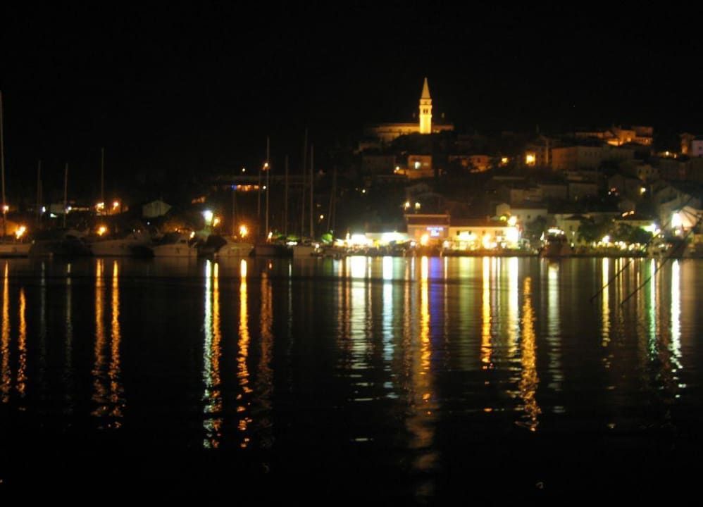 Vrsar bei Nacht Maistra Select Belvedere Resort