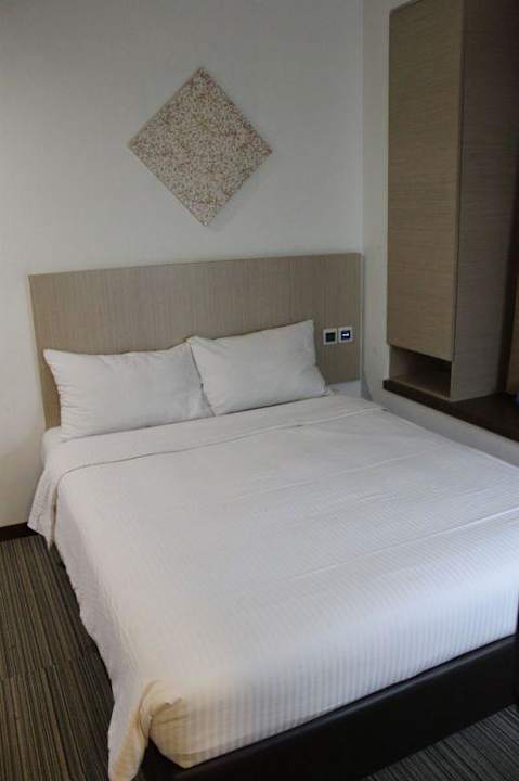 Bett Hotel Aqueen Balestier