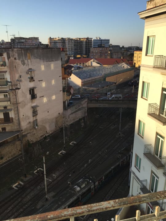 Ausblick Ibis Styles Napoli Garibaldi
