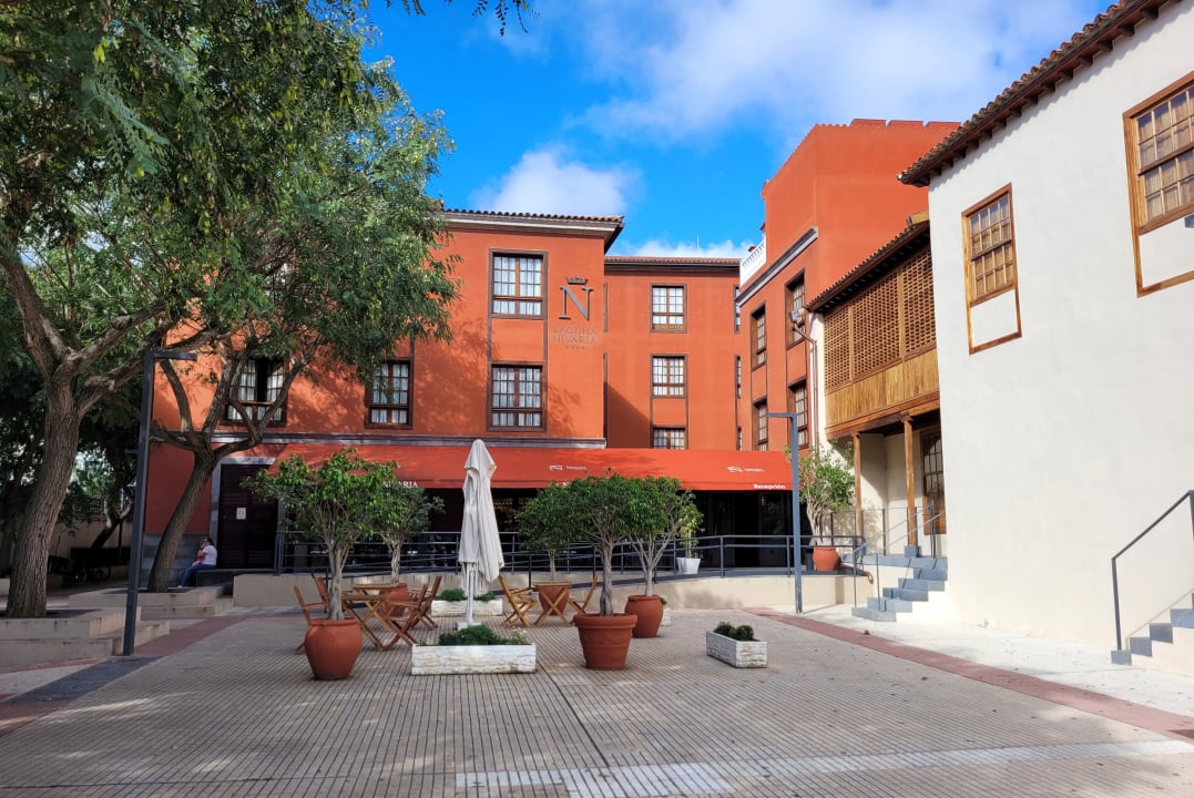 Außenansicht Hotel Laguna Nivaria