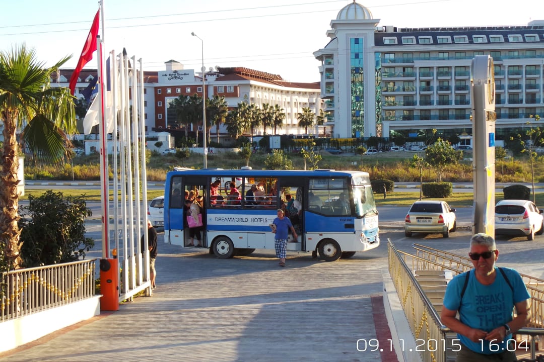 Zugang mit Strandshuttlebus Dream World Aqua Hotel
