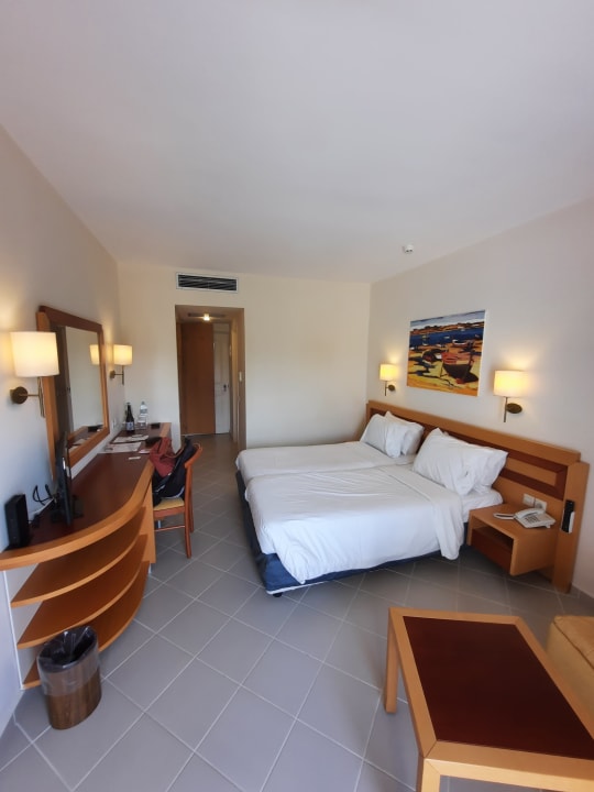 Zimmer Anissa Beach & Village