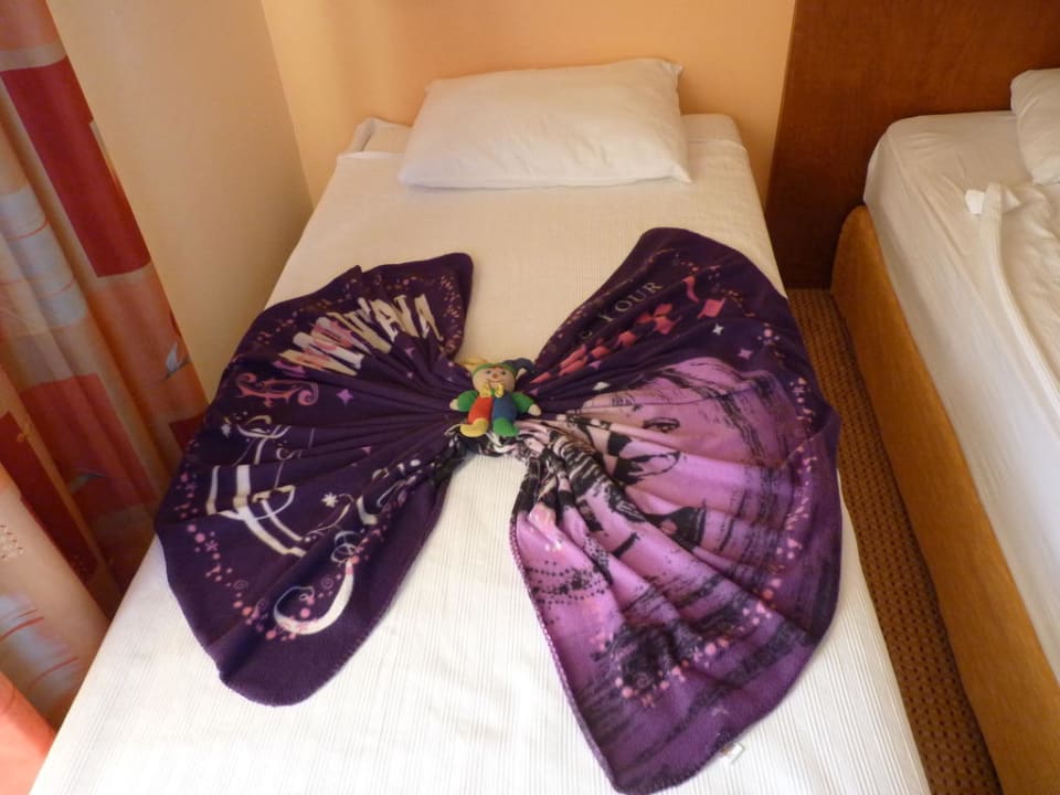 Deko auf dem Bett  Club Grand Aqua