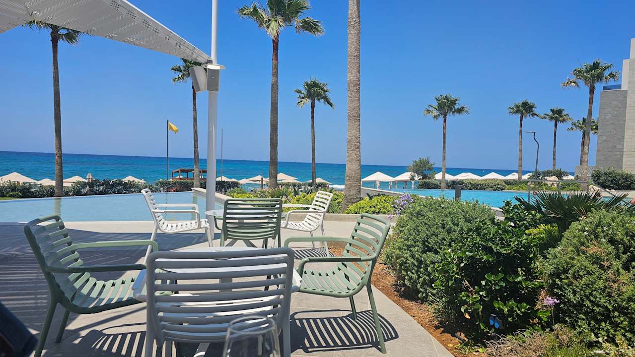 Pool AMIRA Luxury Resort  Adults Only