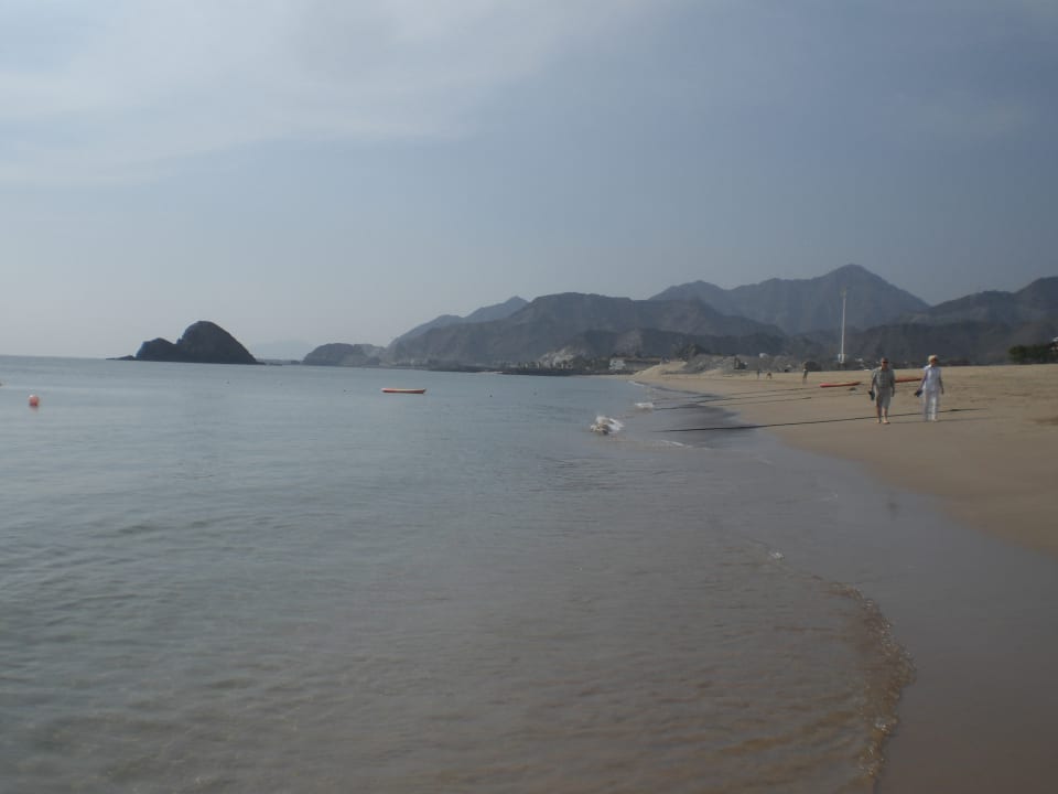 Strand Miramar Al Aqah Beach Resort