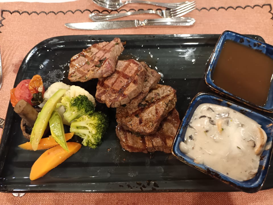 Gastro Diamond De Luxe Hotel & Spa