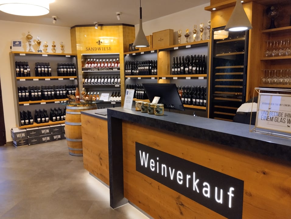 Lobby Winzerhotel Weingut Sandwiese