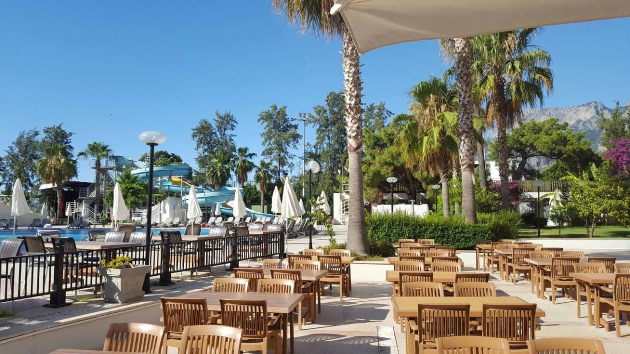 Aussenterasse Restaurant Kilikya Palace Göynük